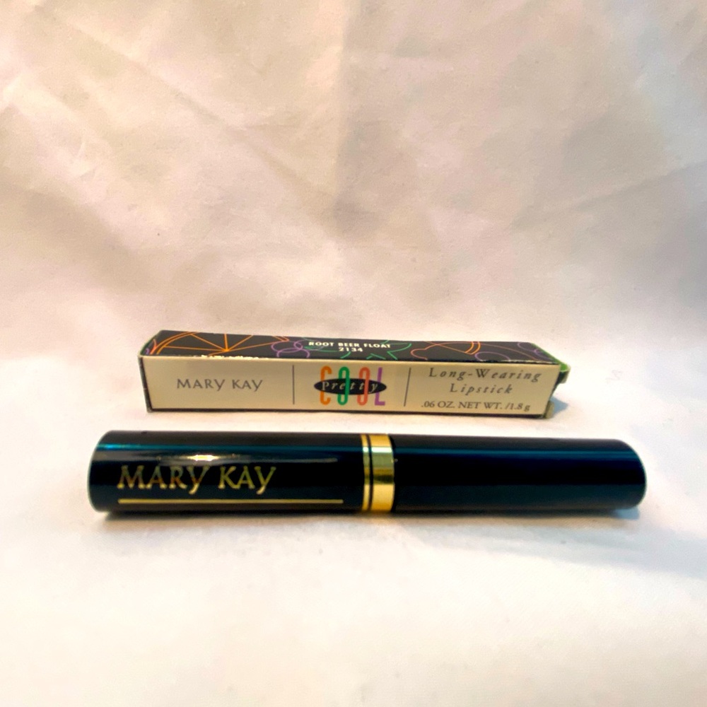 Mary Kay Long- Wearing Lipstick